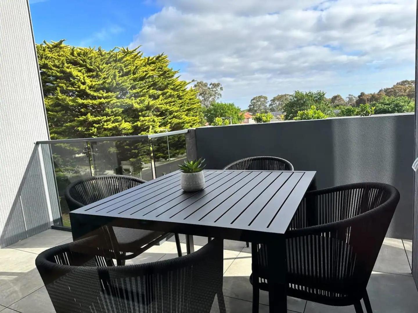 Samma - Linden Apartments In Ivanhoe Melbourne Exterior photo